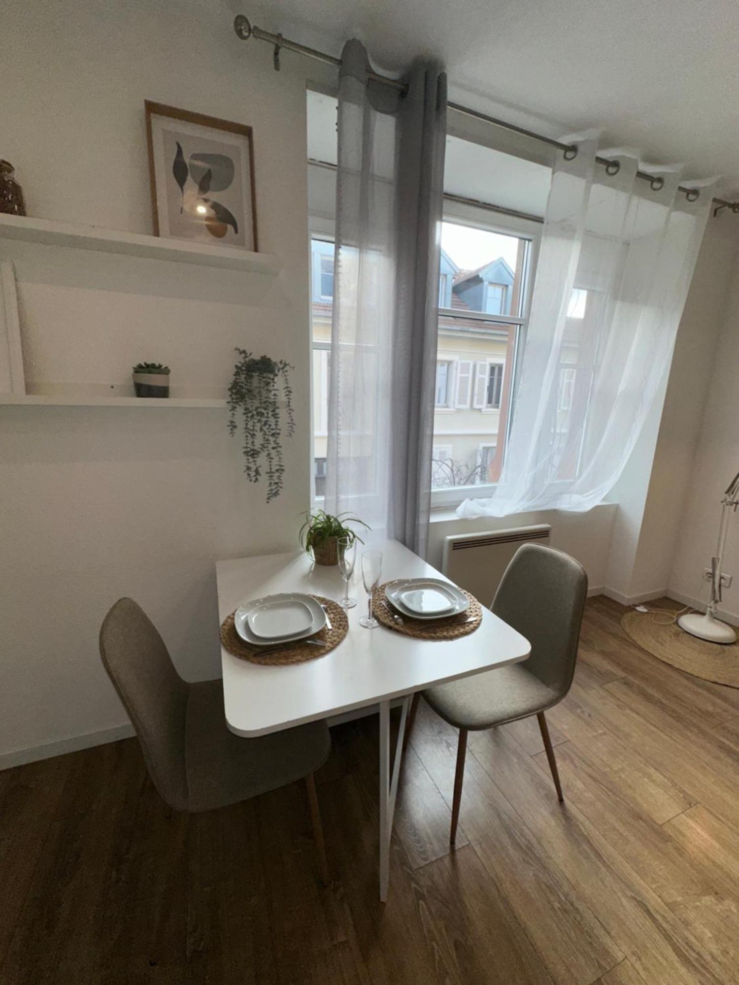#2 Très Beau T3 1er étage tout confort, neuf, Mulhouse centre Exterior foto